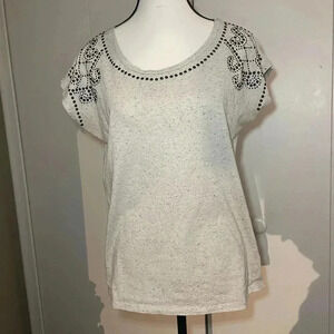 Jeans by Buffalo embellished shoulder tee cap sleeves size medium